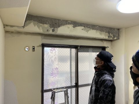 マンション北側の部屋のカビ対策 壁紙張り替え工事編 リフォームで快適さがこんなに変わる 福岡の劇的 内装ビフォーアフター